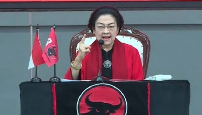 Megawati Kritik Pemilu 2024, IPR Sebut Anomali PDIP Masih di Kabinet