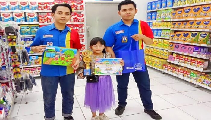 Siswi SD Borong Makassar Sabet Juara di Lomba Mewarnai Indomaret