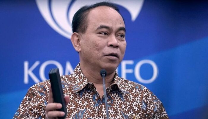 Eks Menkominfo Terseret Isu, 11 Pegawai Dibekuk Kongkalikong dengan Bos Judi Online
