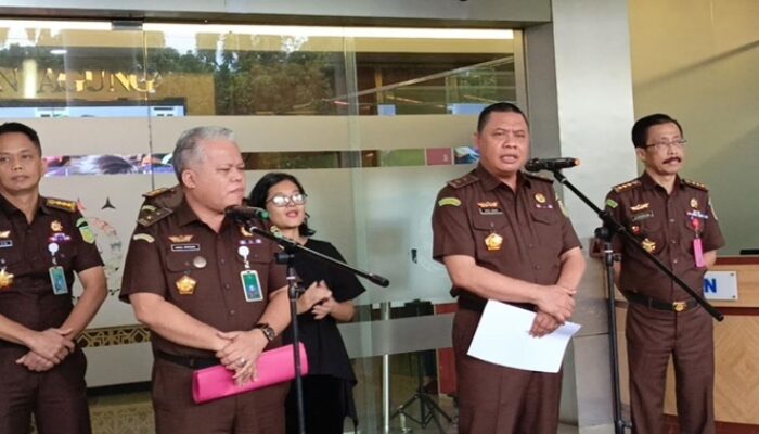 9 Tersangka Baru Ditetapkan Kejagung dalam Kasus Korupsi Impor Gula