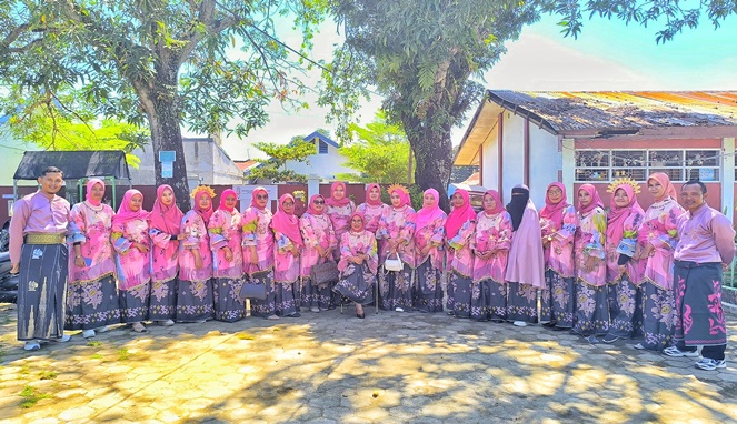 Guru SDN Parinring Meriahkan Hardiknas 2025 dengan Semangat Inovasi