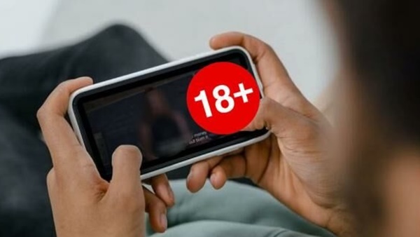 Oknum Guru SD di NTT Ajak Puluhan Murid Nobar Porno Sambil Dilecehkan