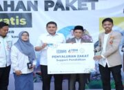 100 Siswa Terima Bantuan, YBM BRILiaN dan PPI Makassar Kenalkan #bombebotolplastik