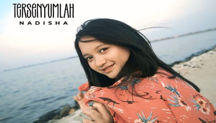 Nadisha Luncurkan Single Debut “Tersenyumlah” di Ultah ke-17 Tahun