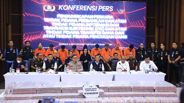 Terbongkar, Mega Skandal Perbankan, Sindikat Bobol Rekening Tidur Rp204 Miliar