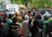 Anniversary ke-17, Raja Wangi Gratiskan Parfum untuk Ribuan Ojol Makassar