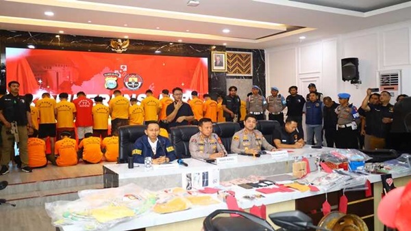 Polda Sulsel Tetapkan 53 Tersangka dalam Aksi Kerusuhan di Makassar
