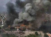 Menyala Nepal, Gedung “Sarang Tikus” Pejabat Dibakar Demonstran