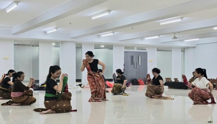 Pementasan Langka! Tari Jawa Klasik Surakarta Kembali Menari di Perpusnas