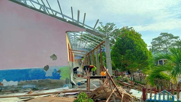 Proyek Rehabilitasi SD di Maros Asal-asalan, LSM Jimak Desak APH Turun Tangan