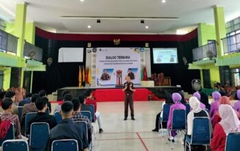 Aspidmil Kejati Sulsel Kolonel Laut M Asri Arief Jadi Keynote Speaker di UM Bulukumba