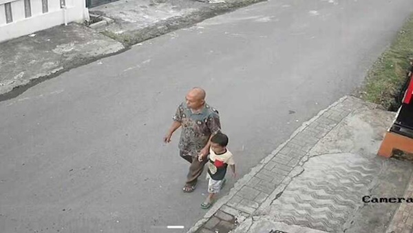 Dikira Diculik, Balita Hilang di Makassar Rupanya Menginap di Rumah Kakek