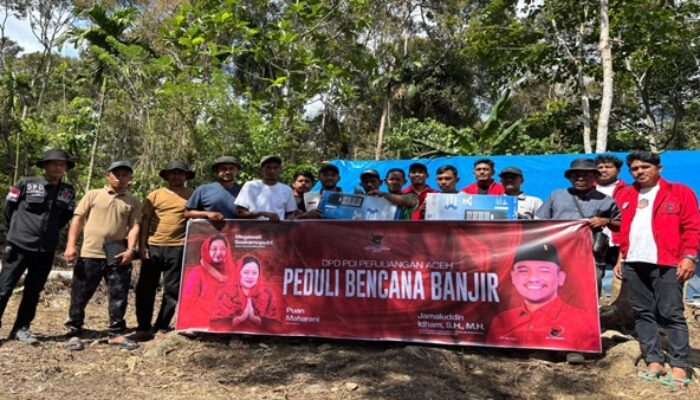 Jamaluddin Idham Salurkan Bantuan untuk Warga Beutong Ateuh Banggalang