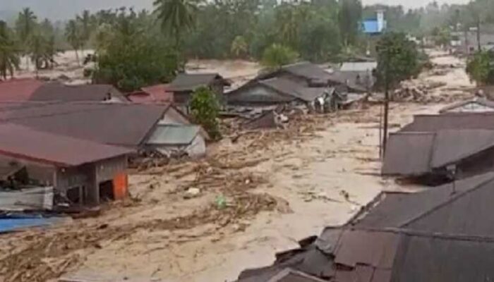 303 Warga Meninggal Dunia Akibat Banjir Bandang dan Longsor di Sumatra