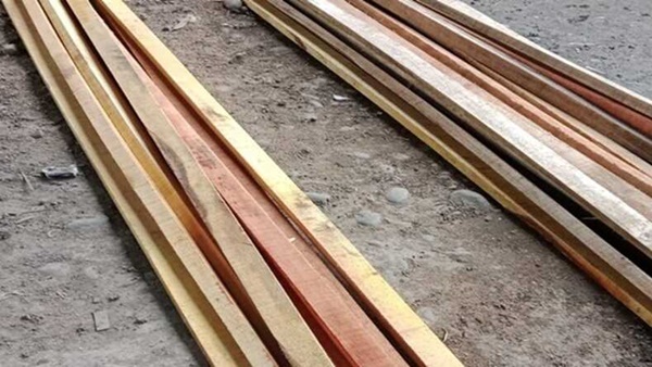 Proyek Rehabilitasi RTLH di Takalar Tidak Sesuai RAB, Kayu Berkualitas Rendah Digunakan