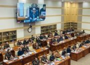 Nasir Djamil Desak Pelaku Banjir Aceh Dikejar hingga “Lubang Semut”