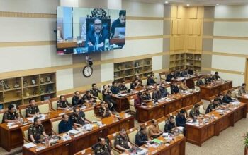 Nasir Djamil Desak Pelaku Banjir Aceh Dikejar hingga “Lubang Semut”