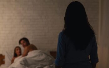 4 Hari Dihajar di Hotel, Bu Guru dan Pegawai BUMN Jadi Tersangka Perzinaan