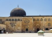 Jelang Ramadan, Sheikh Abbasi Ditangkap, Aktivitas Masjid Al-Aqsa Dibatasi Israel