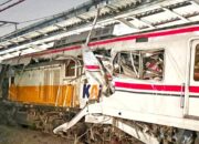 Kecelakaan Kereta di Bekasi Timur Tewaskan 7 Orang, Awal Mula dari Taksi Terobos Rel