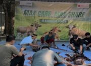 Sejumlah karyawan dan manajemen MaxOne Hotel & Resort Makassar bergotong royong memotong dan mengemas daging kurban, Rabu (27/5/2026)