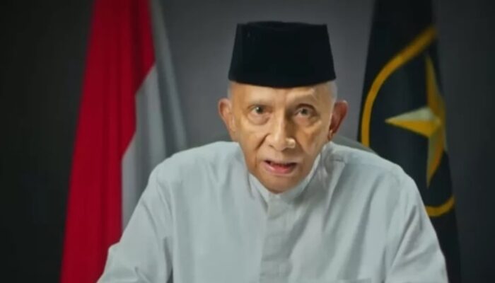 Amien Rais Singgung Kedekatan Prabowo-Teddy, Komdigi Sebut Hoaks
