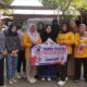 Pengurus Bunda Pustaka SD Negeri Borong bersama tenaga kesehatan PMI Kota Makassar usai menggelar kegiatan donor darah di Perpustakaan SD Negeri Borong.