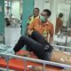 Diserobot Usai Antre 7 Jam, Sopir Truk di Makassar Kalap Tikam Dada Rekan