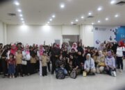 Foto bersama siswa SD Negeri Borong Makassar beserta guru, kepala sekolah dan orang tua usai kegiatan nonton bareng film “Pramuka” di CGV Panakkukang Square, Selasa (18/8/2026). Kegiatan ini menjadi cara menyenangkan untuk menanamkan nilai-nilai kepramukaan dan pendidikan karakter kepada anak-anak.