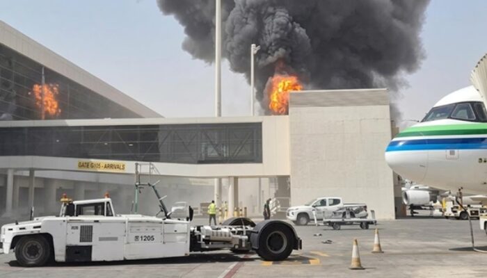 Houthi Ancam Turki dan Pakistan Usai Hantam Bandara Riyadh Pakai Rudal
