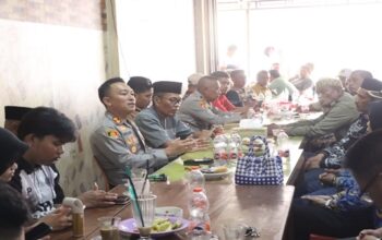 Ngopi Bareng Warga Mandai, Kapolres Maros Serap Aspirasi soal Kamtibmas