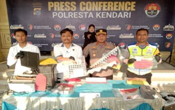 Modal Photoshop, Tiga Pemalsu STNK dan SIM di Kendari Dibekuk Polisi