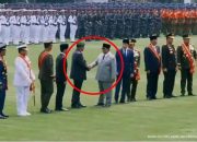 Prabowo Acuhkan Jokowi di HUT TNI, Netizen: Jangan Mau Dibawa Ketiak Terus