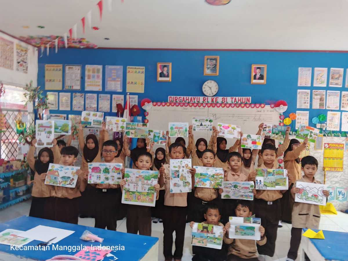 Hasil karya montase siswa kelas 2A SD Negeri Borong Makassar dalam kegiatan Sabtu Gembira, sebagai upaya mengasah kreativitas dan imajinasi anak melalui kegiatan seni, Sabtu (10/10/2026).
